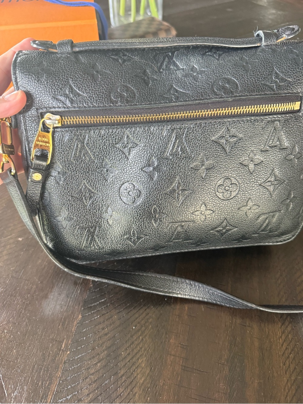 Authentic Louis Vuitton Pochette Métis - Picture 7 of 16